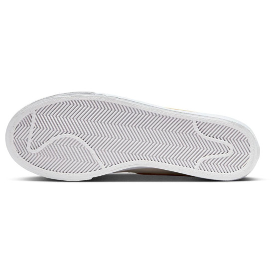 Nike W Blazer Low Platform